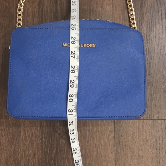 Michael KorsJet Set East West Crossgrain Leather Crossbody Cobalt Blue - Picture 3 of 9